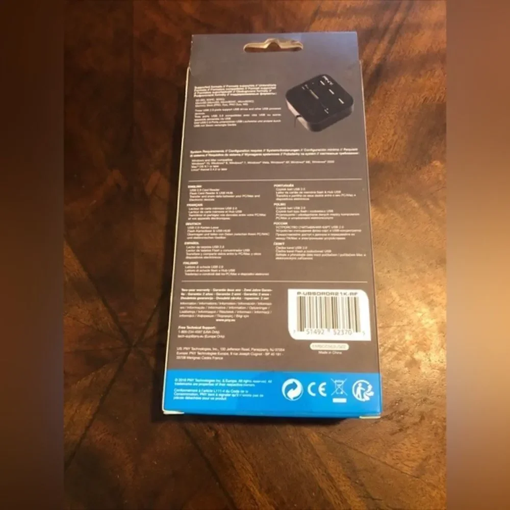 Flash card reader usb hub nwt - Picture 3 of 5